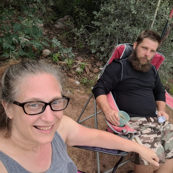 Meet your Posher, Nicole - Picture 2 of 3